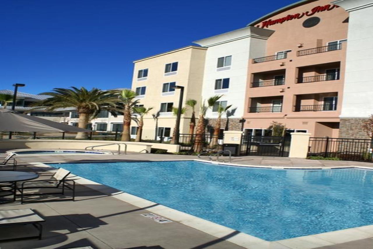 Hampton Inn & Suites Suisun City Waterfront Exteriör bild