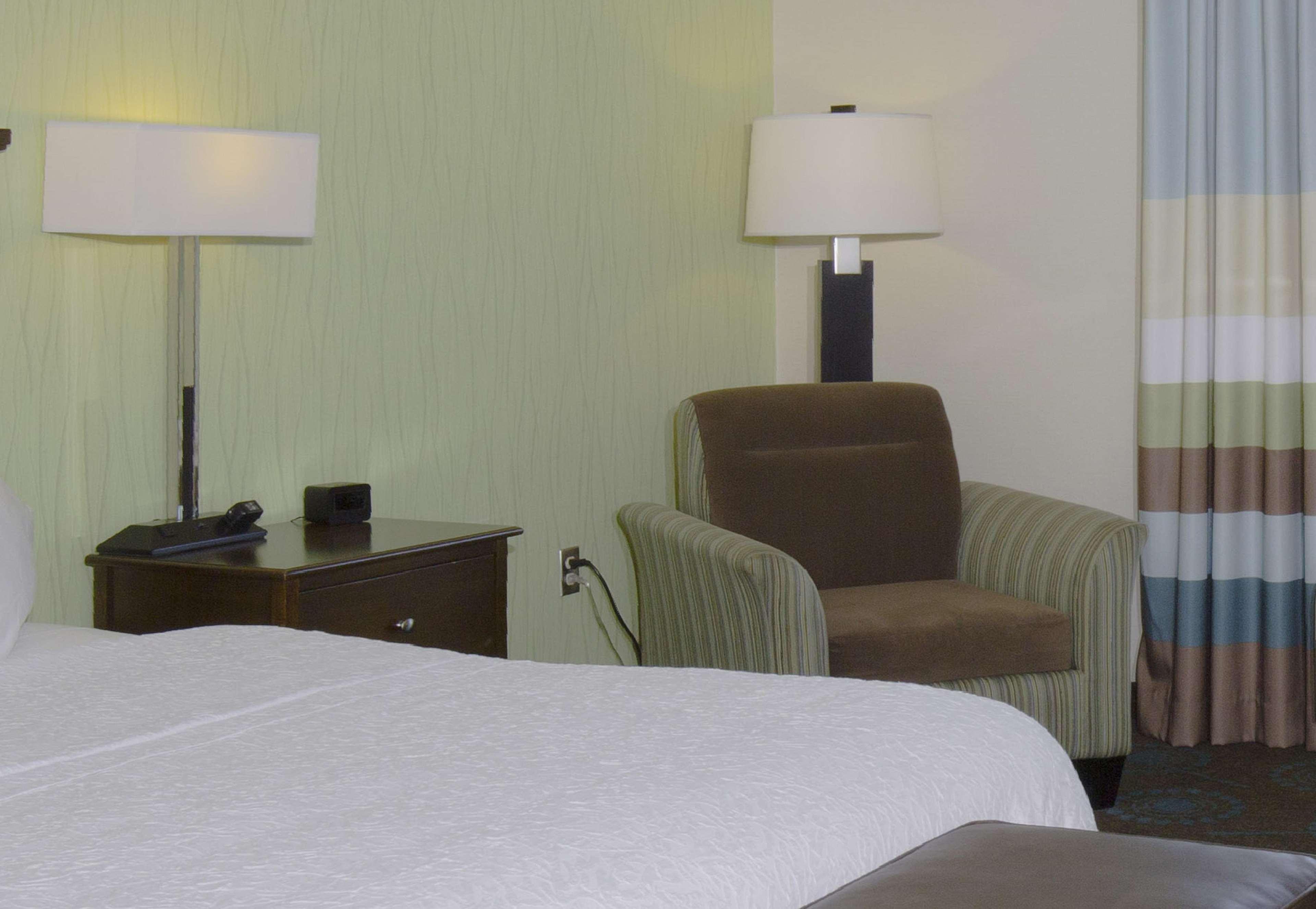 Hampton Inn & Suites Suisun City Waterfront Exteriör bild