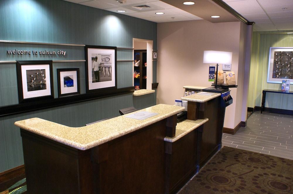 Hampton Inn & Suites Suisun City Waterfront Exteriör bild