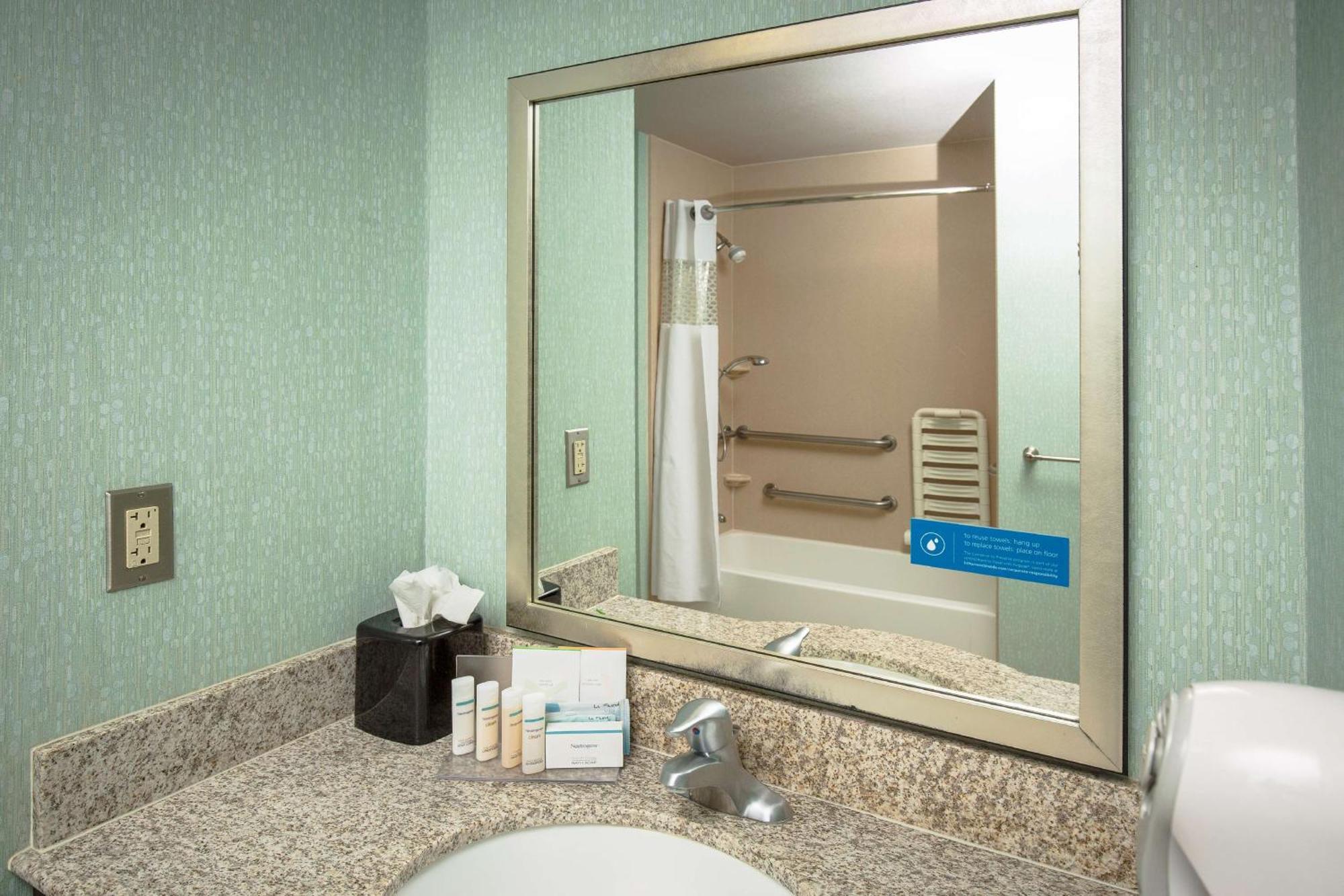Hampton Inn & Suites Suisun City Waterfront Exteriör bild