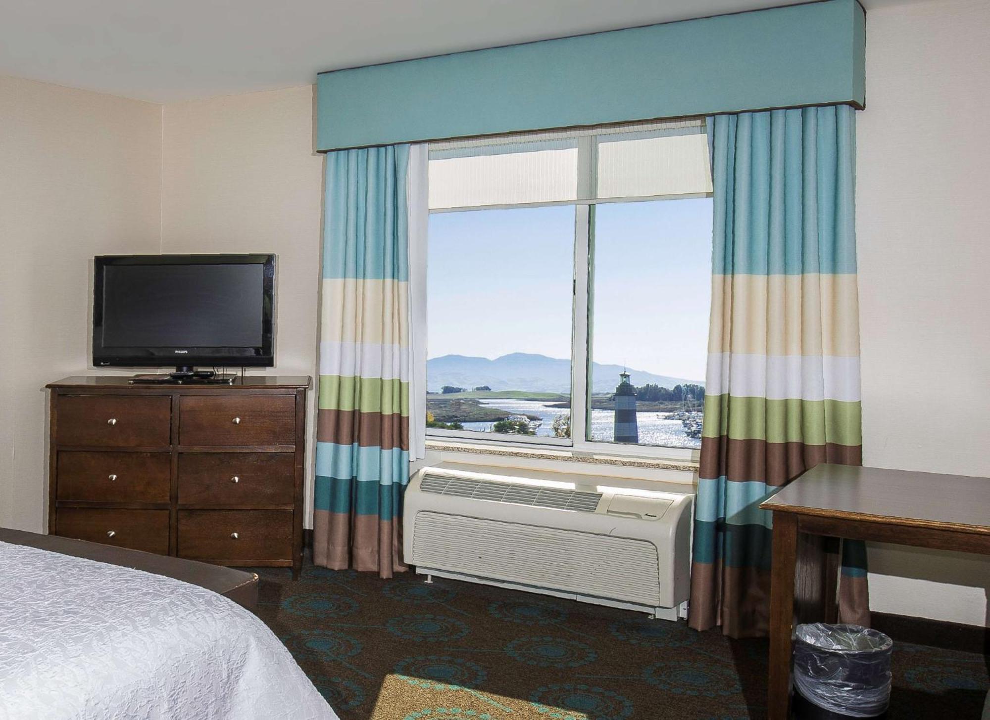 Hampton Inn & Suites Suisun City Waterfront Exteriör bild