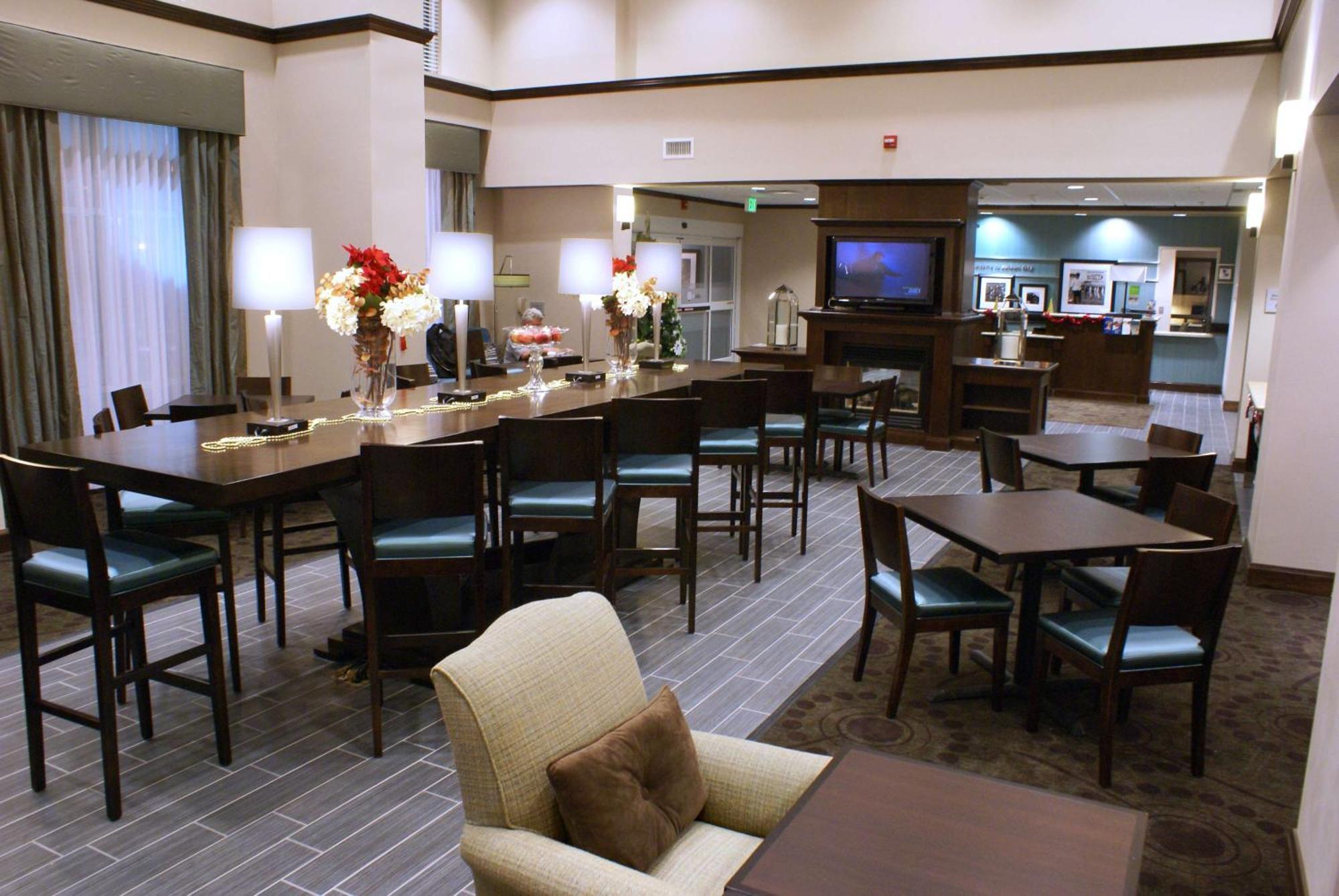 Hampton Inn & Suites Suisun City Waterfront Exteriör bild